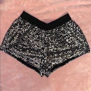 ZARA - S - silver sequin hot shorts